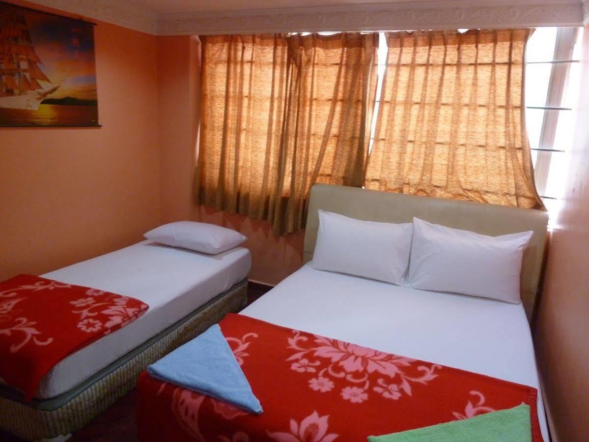 New Wave Hotel Sdn Bhd - Medan Batu Caves Exterior foto